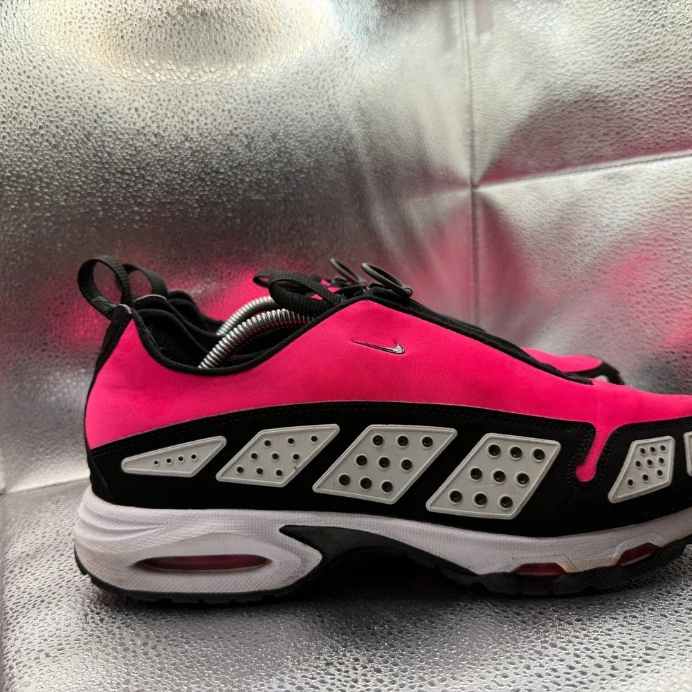 Size 12 - Nike‎ Air Max Sndr Hyper Pink And Black Womens Sneakers FZ2068-600